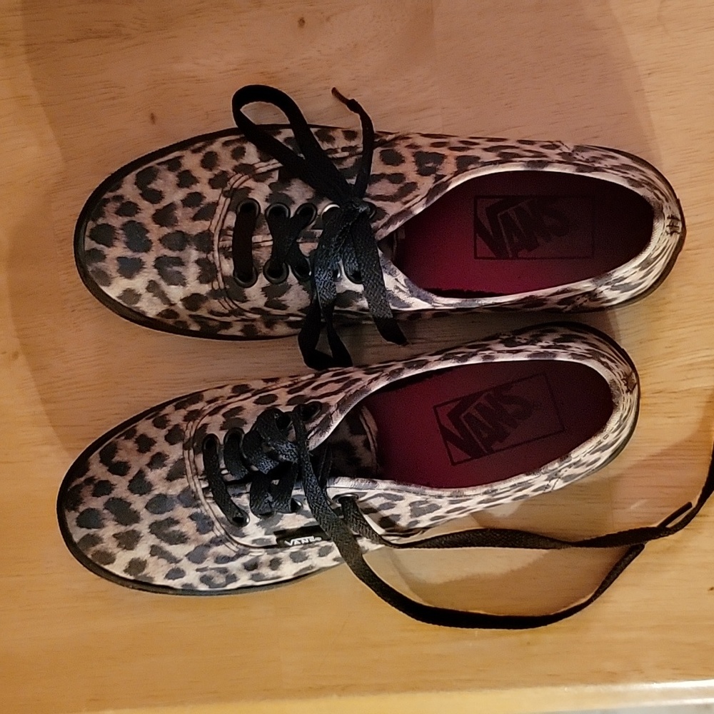 Vans leopard tie shoes - Picture 3 of 8